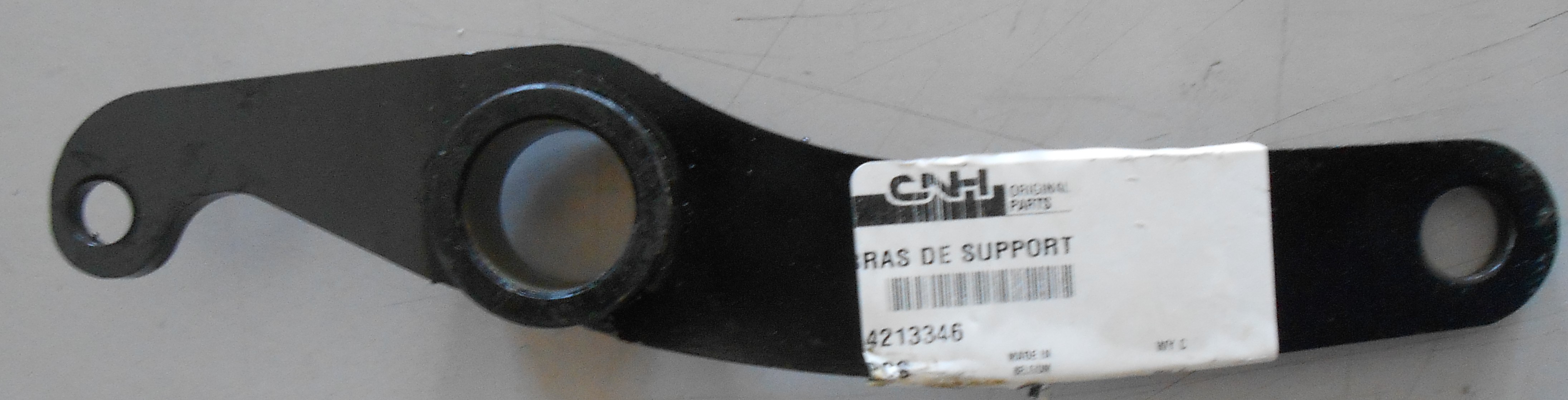 Опорный рычаг CX 84213346
