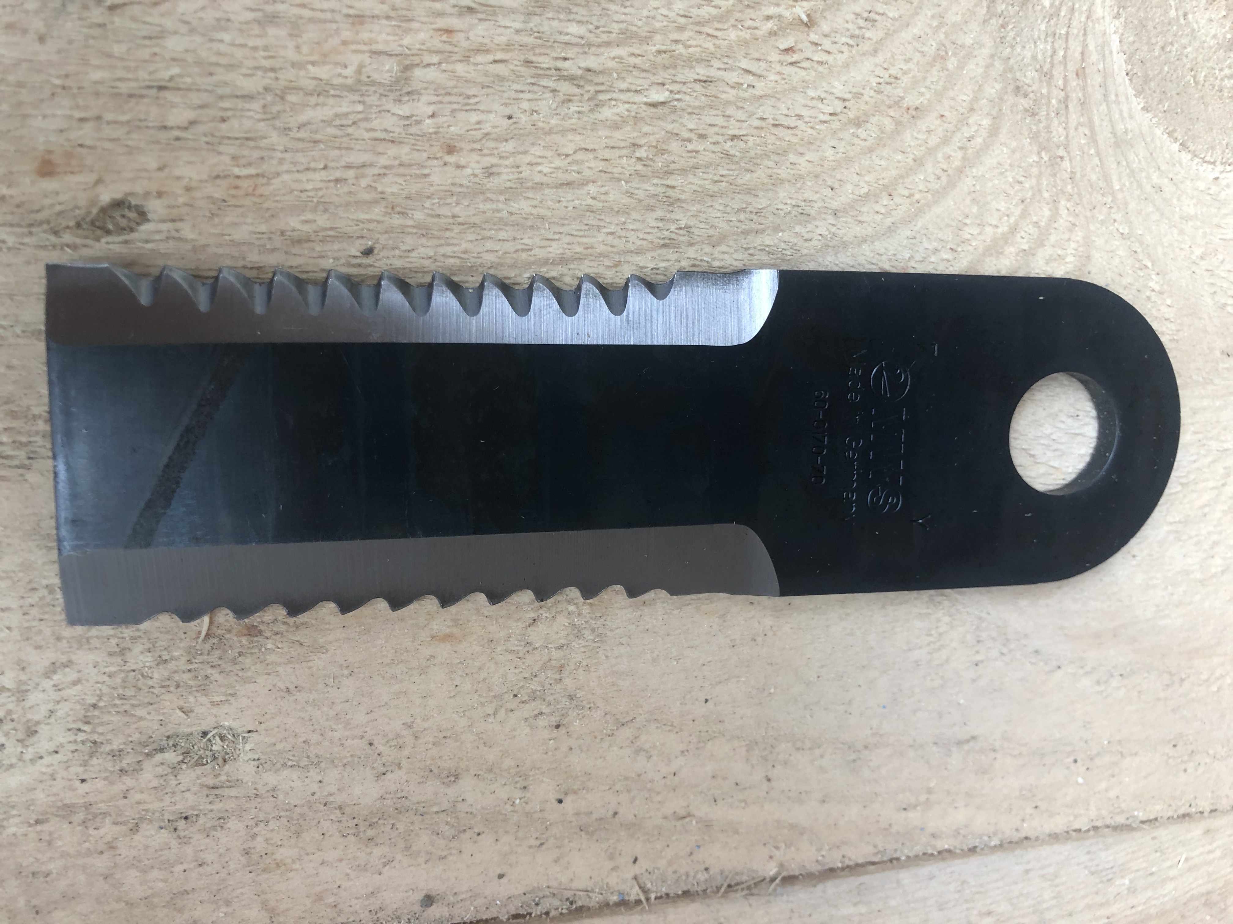 Нож подвижный зубчатый измельчителя - 87318316M
